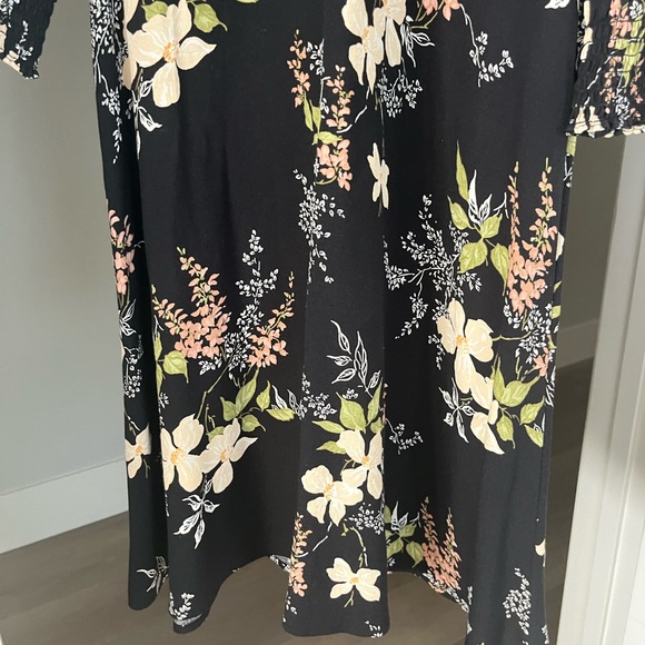 reformation kellan floral long sleeve dress - Picture 8 of 9
